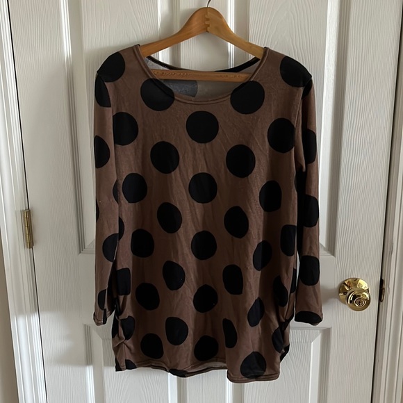 Tops - Maternity Brown & Black Polk-A-Dot Long Sleeve Tunic Top Size Large
